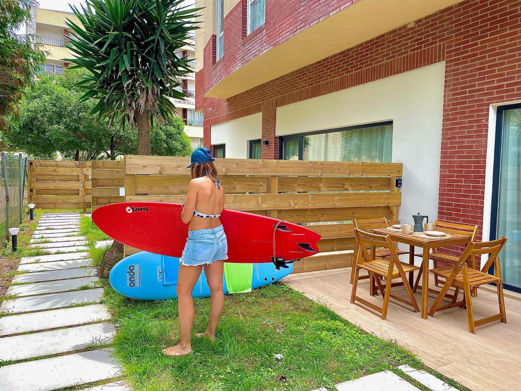 Apartamentos Costa Meron ซาน บีเซนเต เด ลา บาร์เกรา ภายนอก รูปภาพ