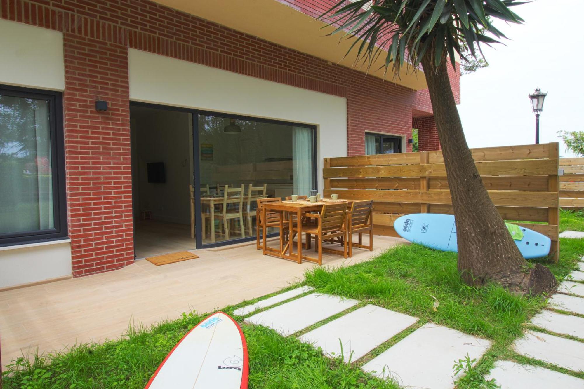 Apartamentos Costa Meron ซาน บีเซนเต เด ลา บาร์เกรา ภายนอก รูปภาพ