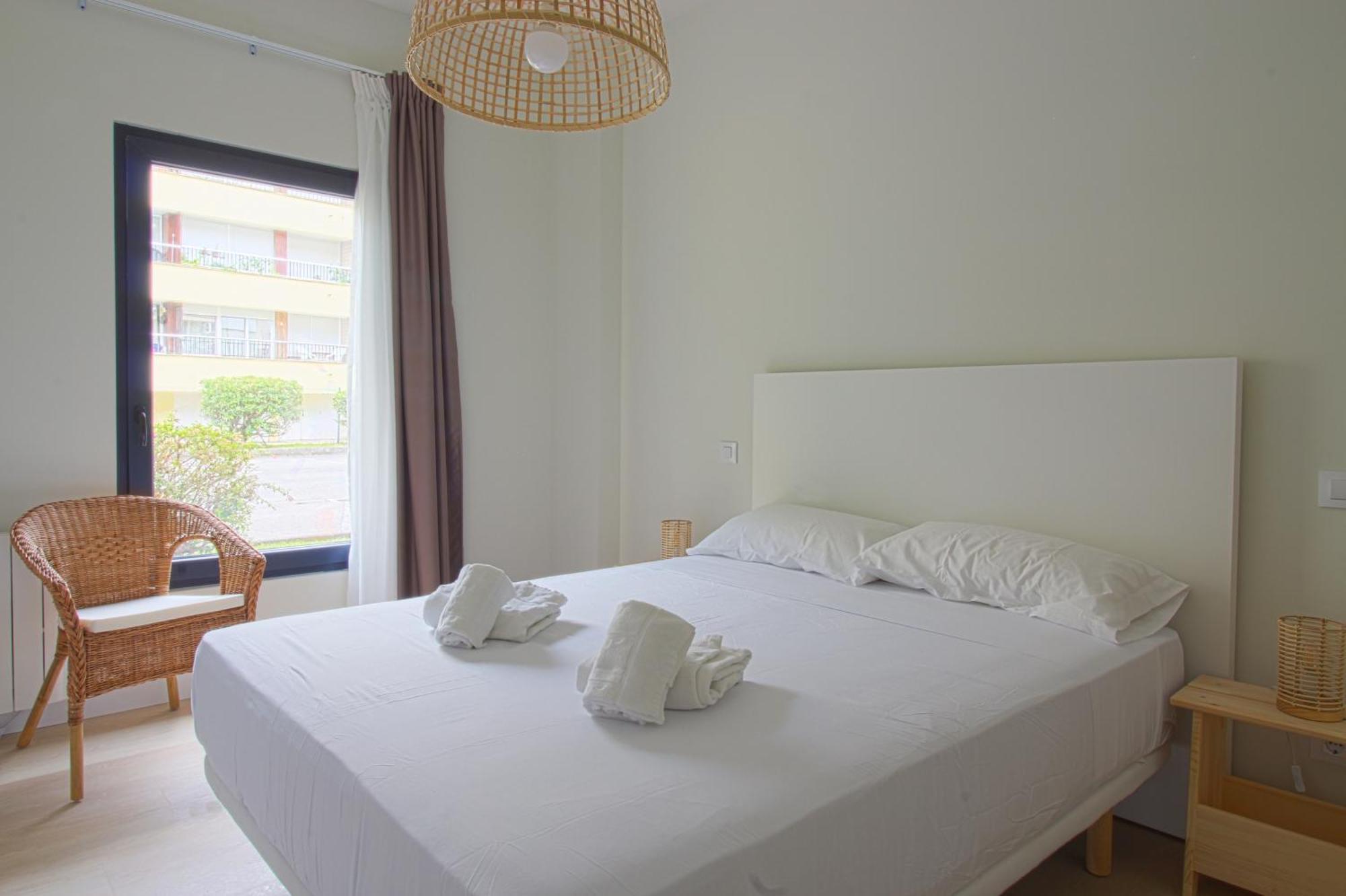 Apartamentos Costa Meron ซาน บีเซนเต เด ลา บาร์เกรา ภายนอก รูปภาพ