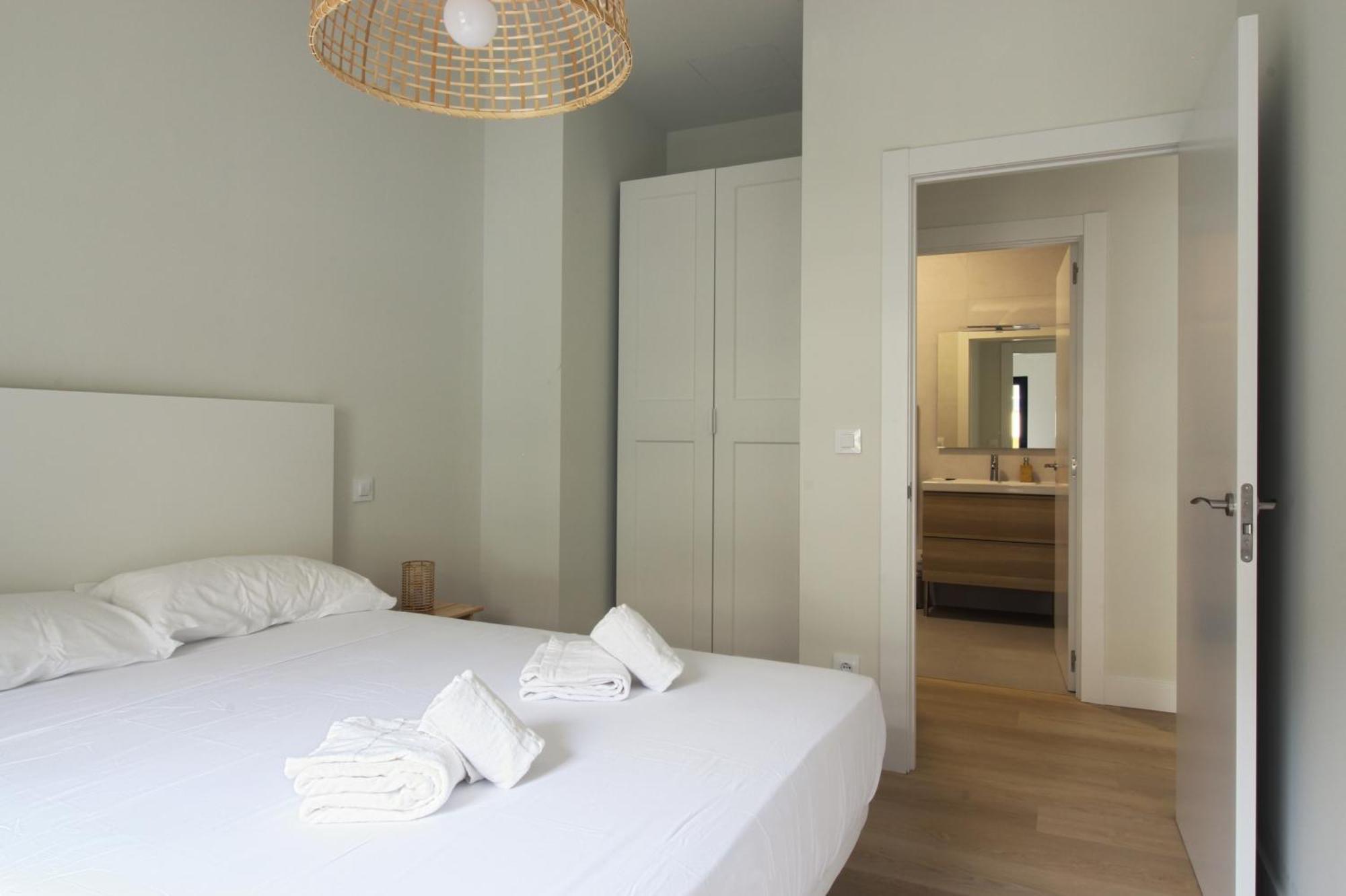 Apartamentos Costa Meron ซาน บีเซนเต เด ลา บาร์เกรา ภายนอก รูปภาพ