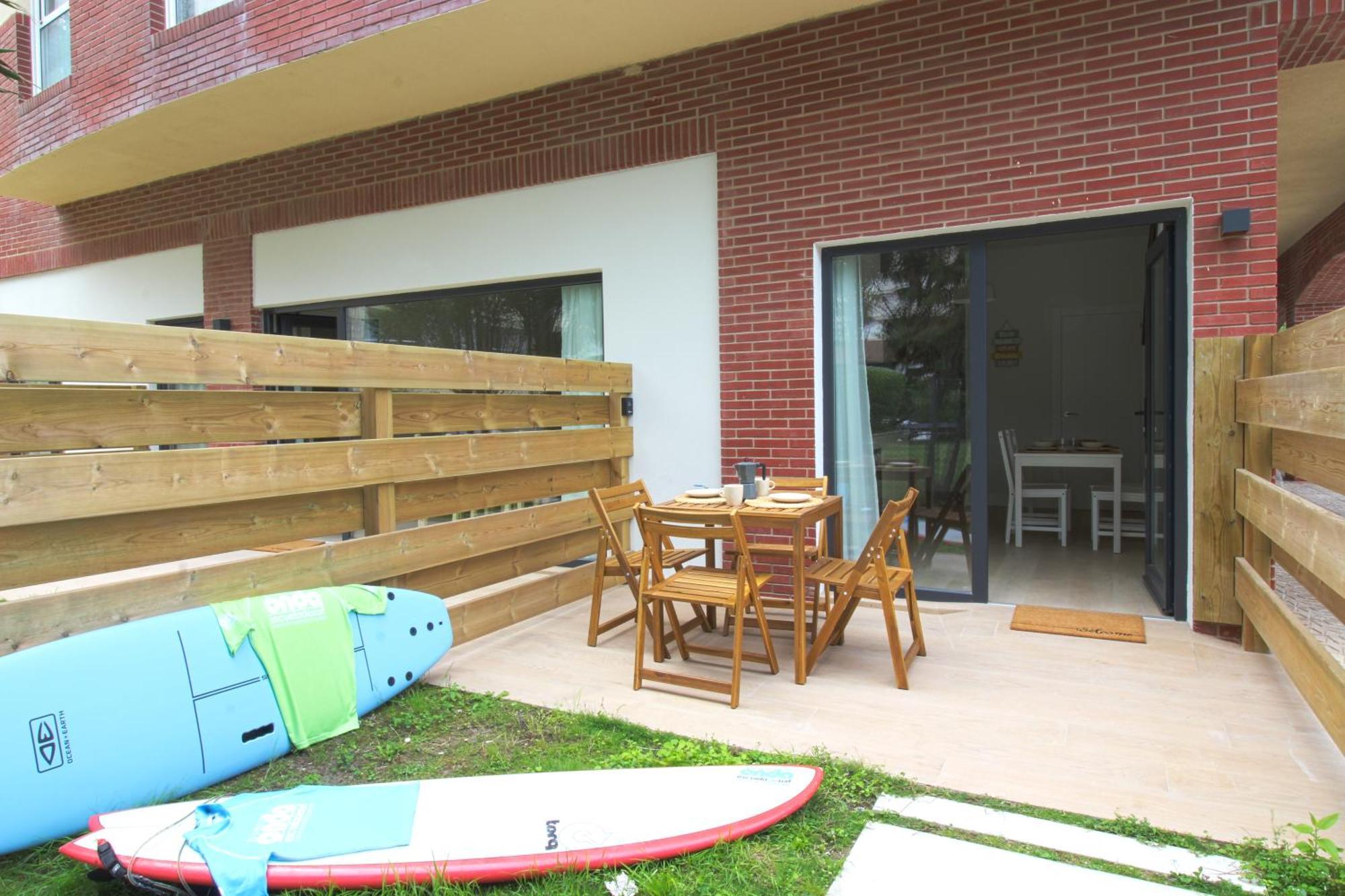 Apartamentos Costa Meron ซาน บีเซนเต เด ลา บาร์เกรา ภายนอก รูปภาพ